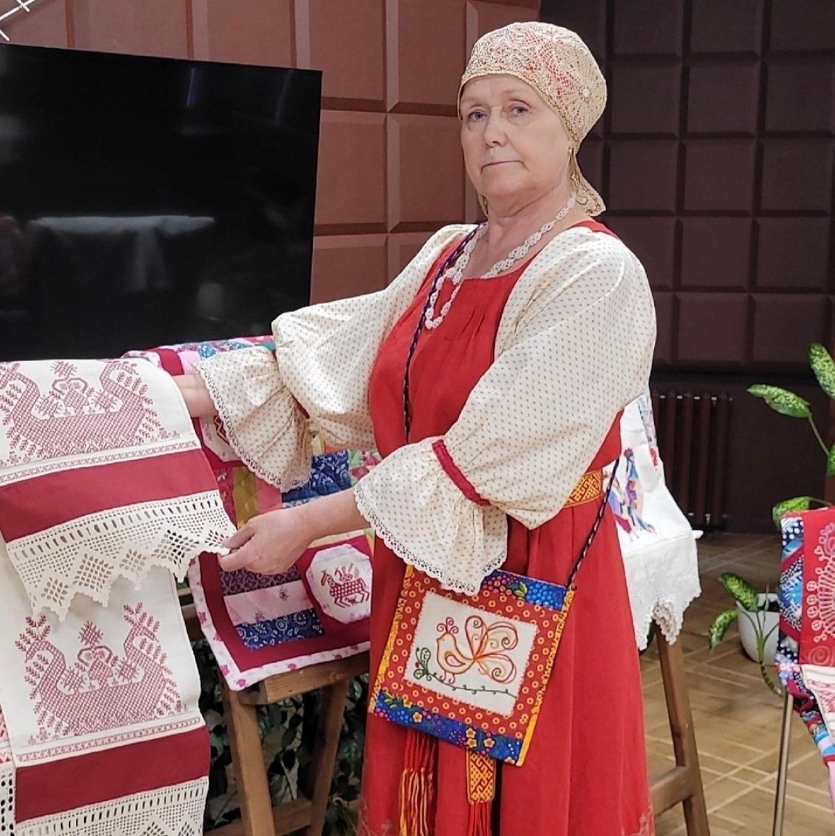 Мастер-классы по традиционной вышивке Русского Севера